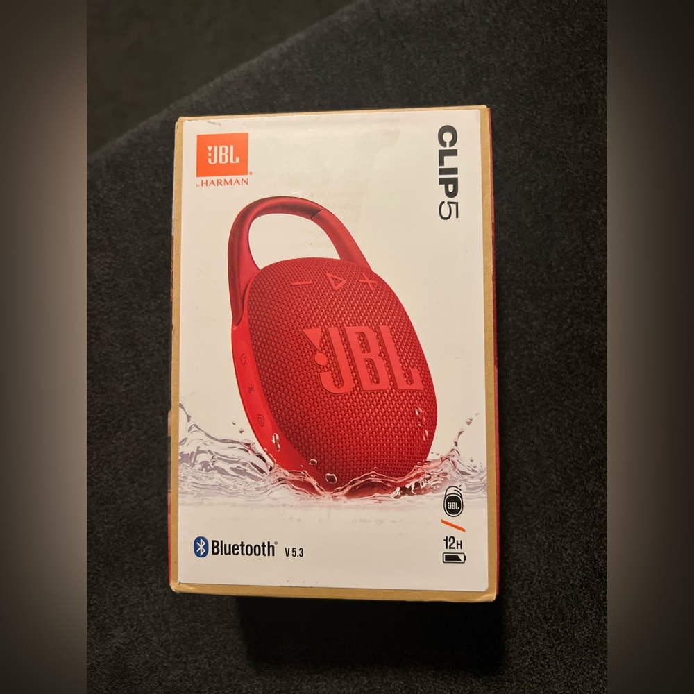 JBL Clip 5 Portable Speaker 🔈